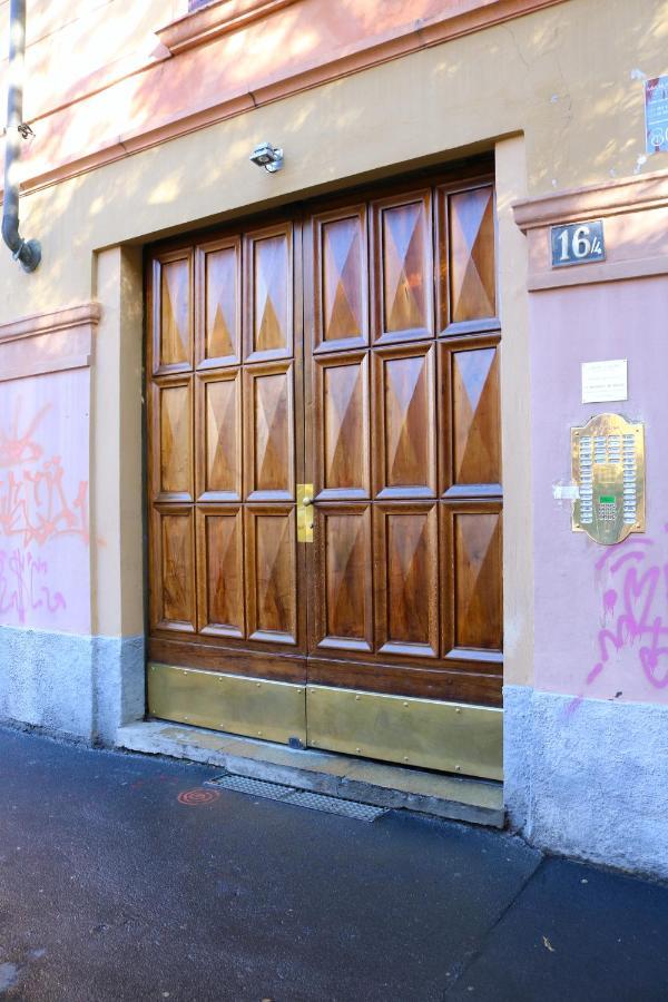 Charming Apartment In The Navigli District - 4 People Milan Extérieur photo